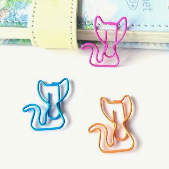 Colorful Cat Shaped Paper Clips, 20 Count - Picture 4 of 5